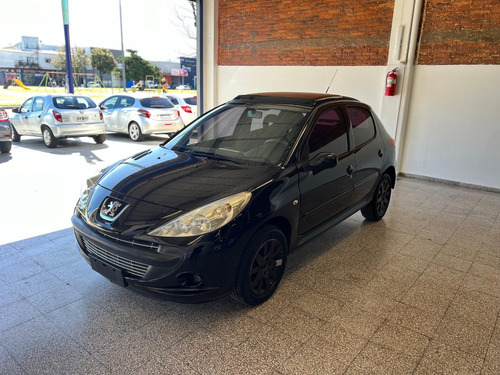 Peugeot 207 1.6 Xt