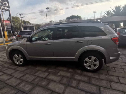 Imagen 2 de 15 de Dodge Journey 2018 5p Se L4/2.4 Aut 7/pas