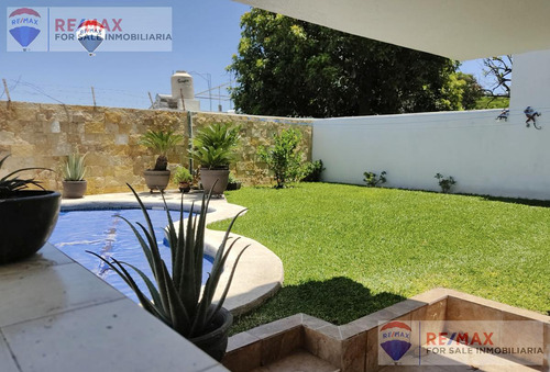 Venta De Casa Sola, Teopanzolco, Cuernavaca, Morclave 3654