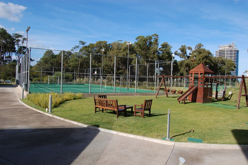 Imagen 15 de 27 de One Apartamento 2 Dormitorios Piscina Departamento En Venta Ubicado En Playa Brava, Punta Del Este, Punta Del Este / Maldonado