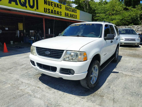 Ford Explorer 4x4 2004 En Bavaro