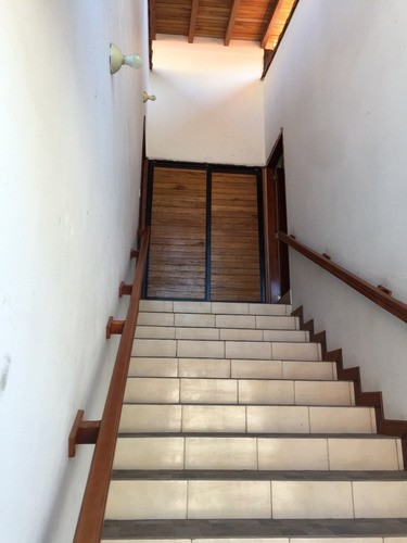 Imagen 3 de 11 de Edificio En Venta , Lagunillas Estado Mérida