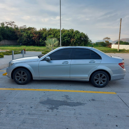 Mercedes Benz C200 2010
