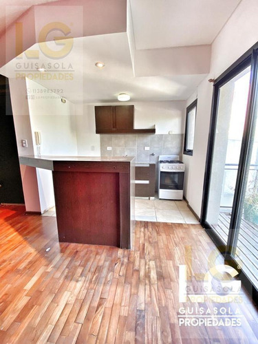 Imagen 6 de 13 de Departamento En Venta De 2 Ambientes Con Cochera En Quilmes