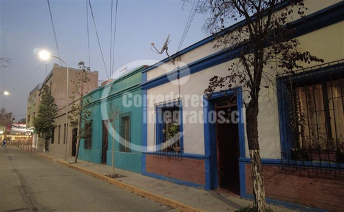 Imagen 14 de 22 de Casa En Venta De 5 Dorm. En Providencia