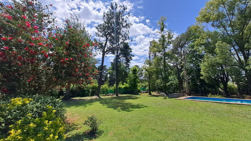 Casa En Venta - 2 Dormitorios 1 Baño - Cochera - 2470mts2 - Comarca Del Sol, Exaltación De La Cruz