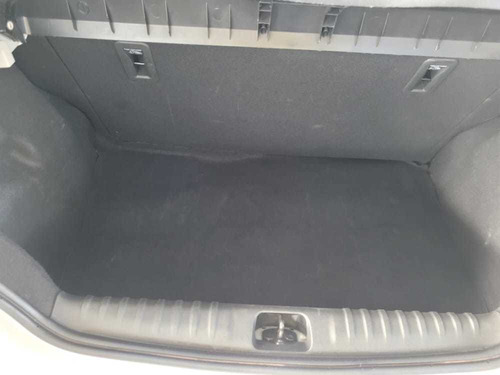 Imagem 10 de 11 de Chevrolet Onix 1.4 Lt Spe/4