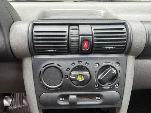 Chevrolet Classic 1.0 Ls Flex Power 4p