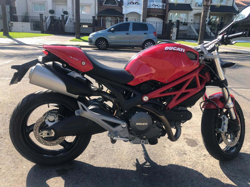 Imagen 3 de 15 de Ducati Monster 696