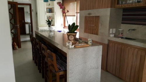 Apartamento Moinhos De Vento Porto Alegre. - 4877