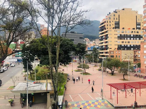 Oficina En Arriendo/venta En Chapinero Central. Cod A1002192