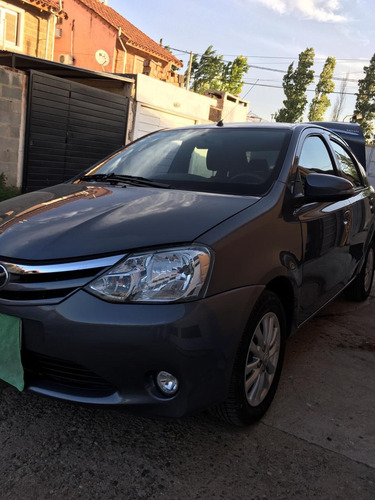 Toyota Etios 1.5 Sedan Xls 2015