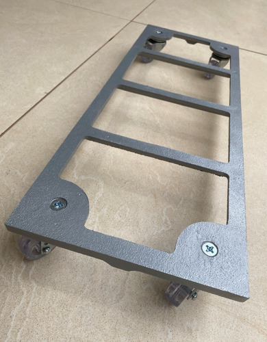 Imagem 6 de 9 de Suporte Para Vaso 60x20cm Retangular Aluminio Rodízio -prata