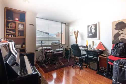 Apartamento En Venta En El Chicó. Cod V3997