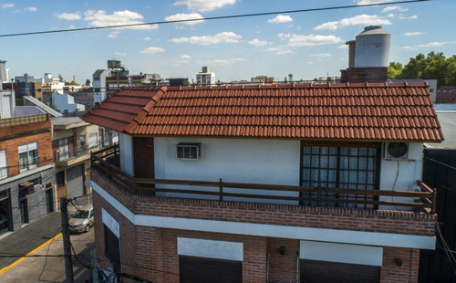 Imagen 3 de 30 de Ph 2 Amb C/quincho, 2 Piso X Escalera - 113 M² Cub.- San Justo