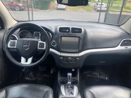 Imagen 9 de 13 de Dodge Journey 3.7 R-t 3.6 Nav Dvd At 2016