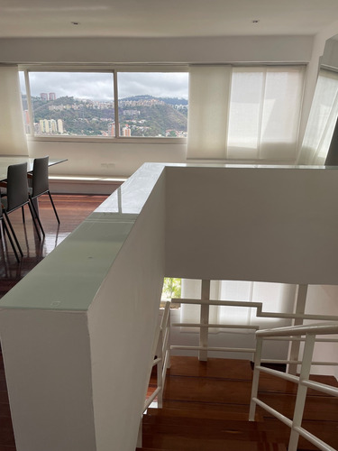 Imagen 20 de 30 de Se Vendo Apto 330m2 3h+s/2.5b+s/2p Valle Arriba 2990