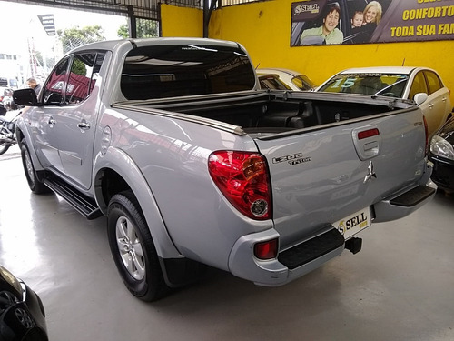 Imagem 9 de 13 de Mitsubishi - L200 Triton Hpe 3.5 V6 Automatico 2012