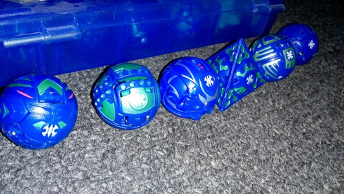 Bakugan Lumagrowl,el Condor,fortress,limulus Blue Aquos