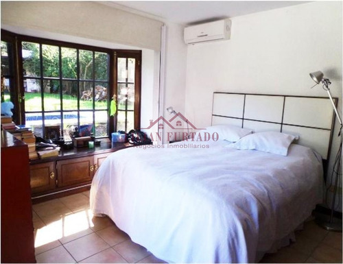 Residencia En Alquiler Anual- Ref: 863