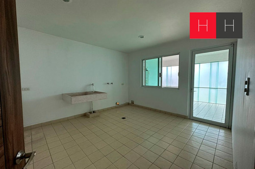 Casa En Venta En La Calera