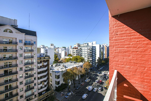 Departamento En Plaza Mitre