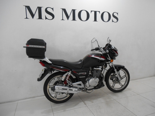 Motos
