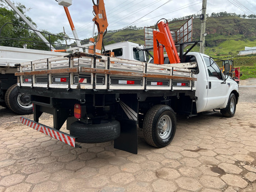 Ford F-350 4x2 Com Munck E Carroceria