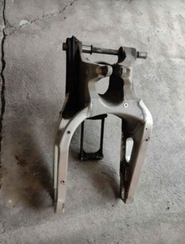 Básculante De Moto Honda Rr 600 2005 