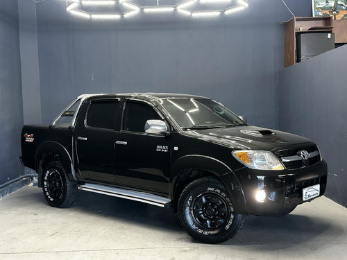 Toyota Hilux 3.0 TDI Dies.