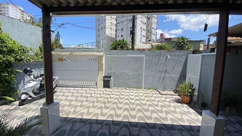 Imagem 5 de 18 de Casa Isolada 2 Dorm Guilhermina Praia Grande Otima Localização - Acw839
