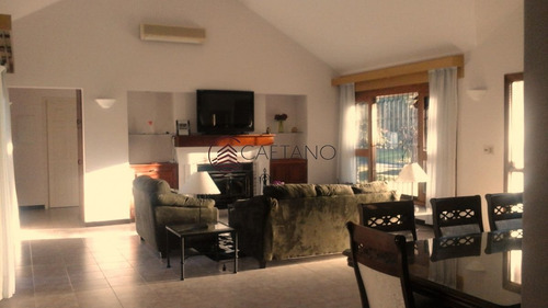 Imagen 12 de 30 de Excelente Casa En Venta Yo Alquiler Anual Y Temporario En Playa Mansa, Punta Del Este - Punta Del Este Mansa