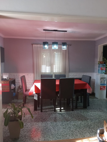 Casa En Venta En Berazategui