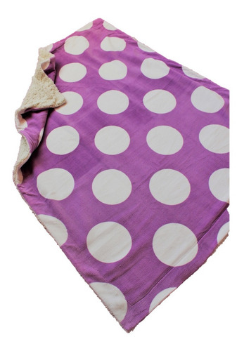 Imagen 1 de 4 de Cobertor Con Borrega Para Cuna 1.00x1.30 Modelo Dots Lila