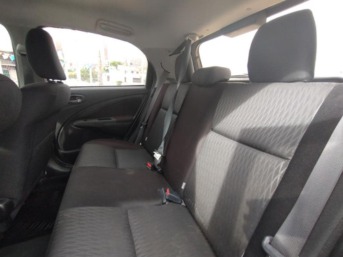 Toyota Etios 1.5 5p Xls 6mt