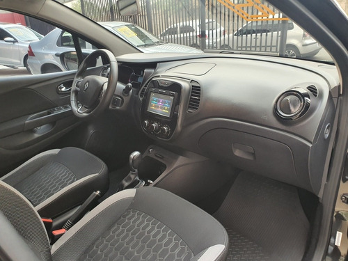 Imagem 8 de 15 de Renault Captur 2018 1.6 16v Zen Sce 5p