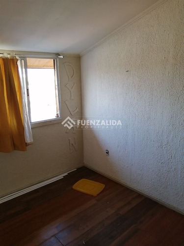 Departamento En Venta De 2 Dorm. En Maipú