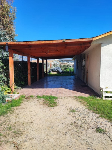 Amplia Casa En Arriendo - Paine