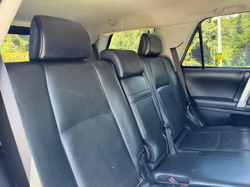 Toyota 4Runner 4.0 Limited FI Blindaje 2 Plus