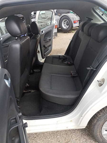 Imagem 8 de 15 de Volkswagen Gol 1.6 Mi 2019