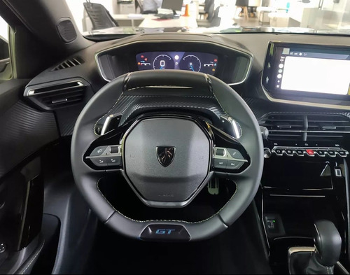 Peugeot 2008 1.0T Gt