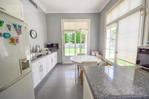 Espléndida Casa En Venta/alquiler En Lomas De San Isidro
