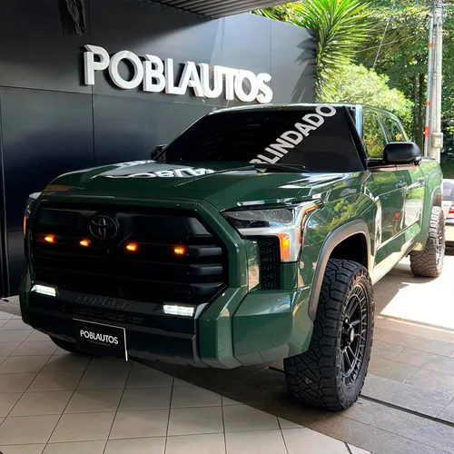 Toyota Tundra Sr5 CrewMax B2+
