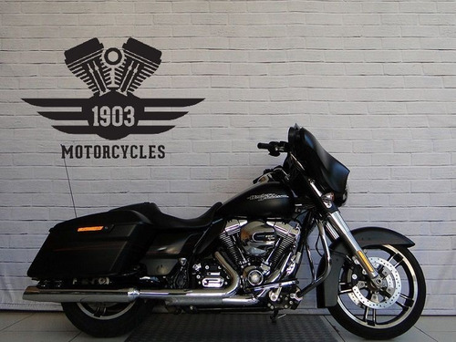 Harley Davidson Touring Street Glide - Q0202