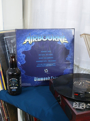 Box Set Vinilos // Airbourne // Diamond Cuts Dlx// Lucy Rock