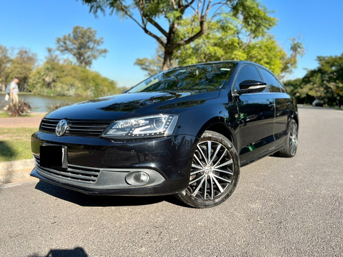Imagen 1 de 15 de Volkswagen Vento 2.0 Sportline Tsi 200cv