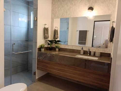Casa En Venta En Ciudad Apodaca Centro