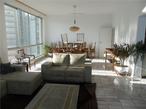 Apartamento À Venda Por R$ 2.300.000,00 - Pitangueiras - Guarujá/sp - Ap5547