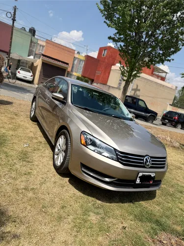 Volkswagen Passat 2.5 Comfortline At