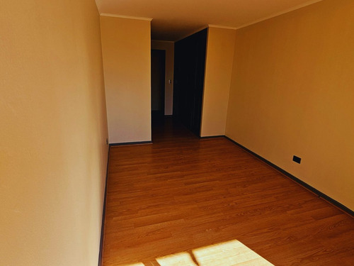 Departamento Recién Remodelado, Excelente Precio!